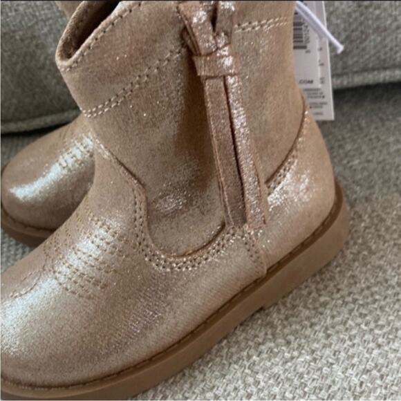 Old Navy Shiny Side-Zip Western
Boots - Picture 6 of 9